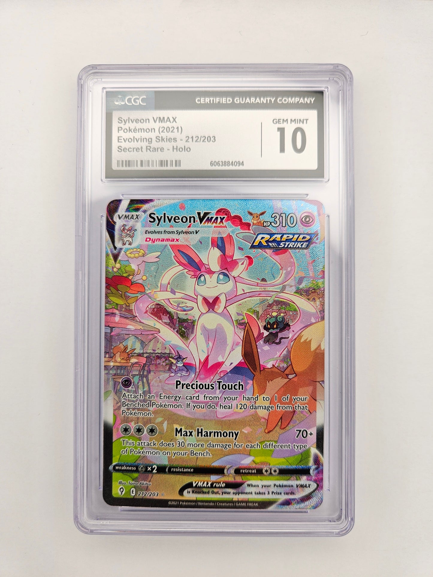 CGC 10 Sylveon Vmax 212/203