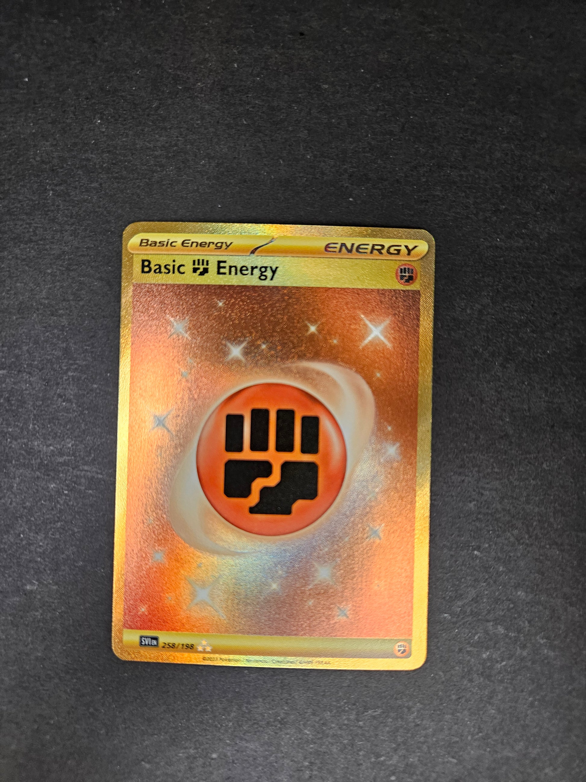 258 198 pokemon card 258 Basic Fighting Energy 258/198 Hyper Rare Gold – Pokélink